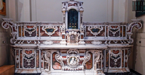 Una parrocchia barese cela un antico tesoro: l'altare della chiesa di Santa Maria del Buonconsiglio